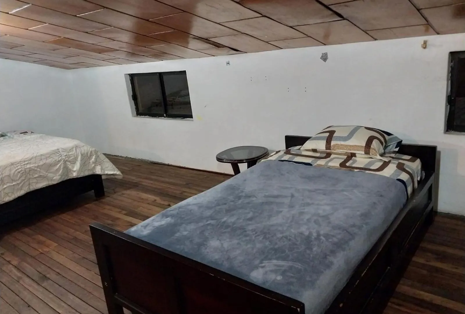 Departamento En Cuenca De 4 Dormitorios Ecuador